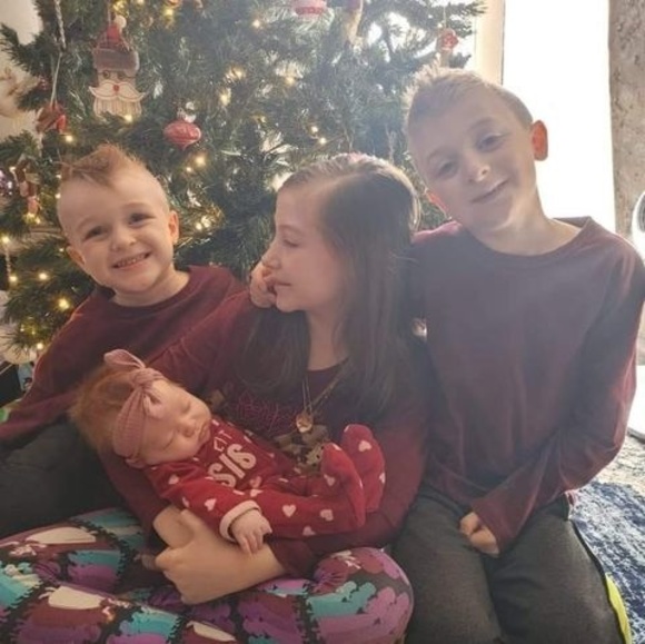 Meet your Posher, Christine - Picture 1 of 1